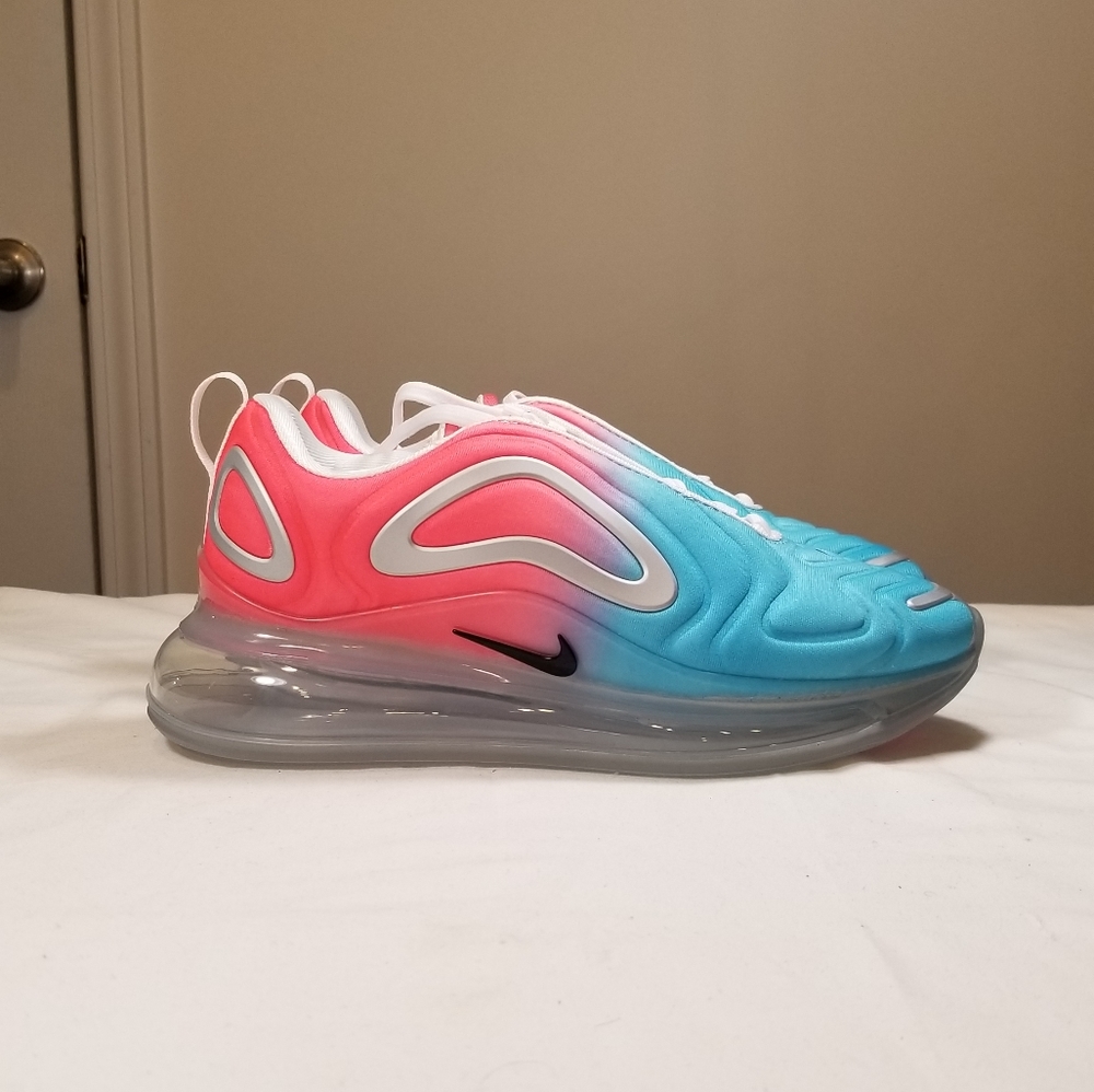 Nike Air Max 720 AR9293 600